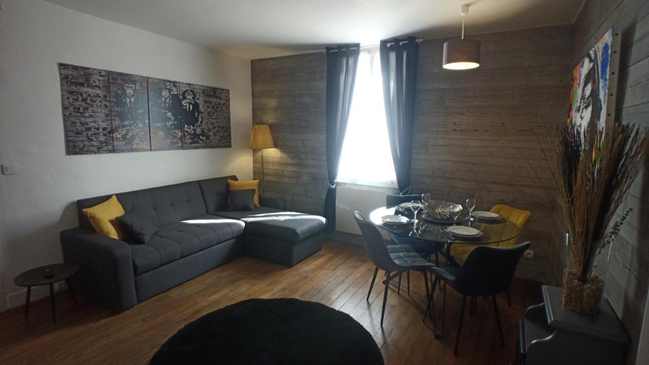 Coeur De Ville, Calme, Spacieux,Parking Et Wifi ! Chartres Exterior foto